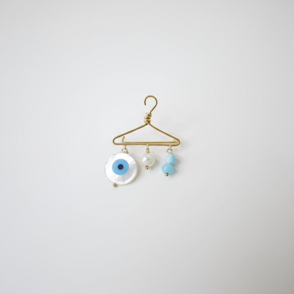 Pearl Guardian Hanger Pin