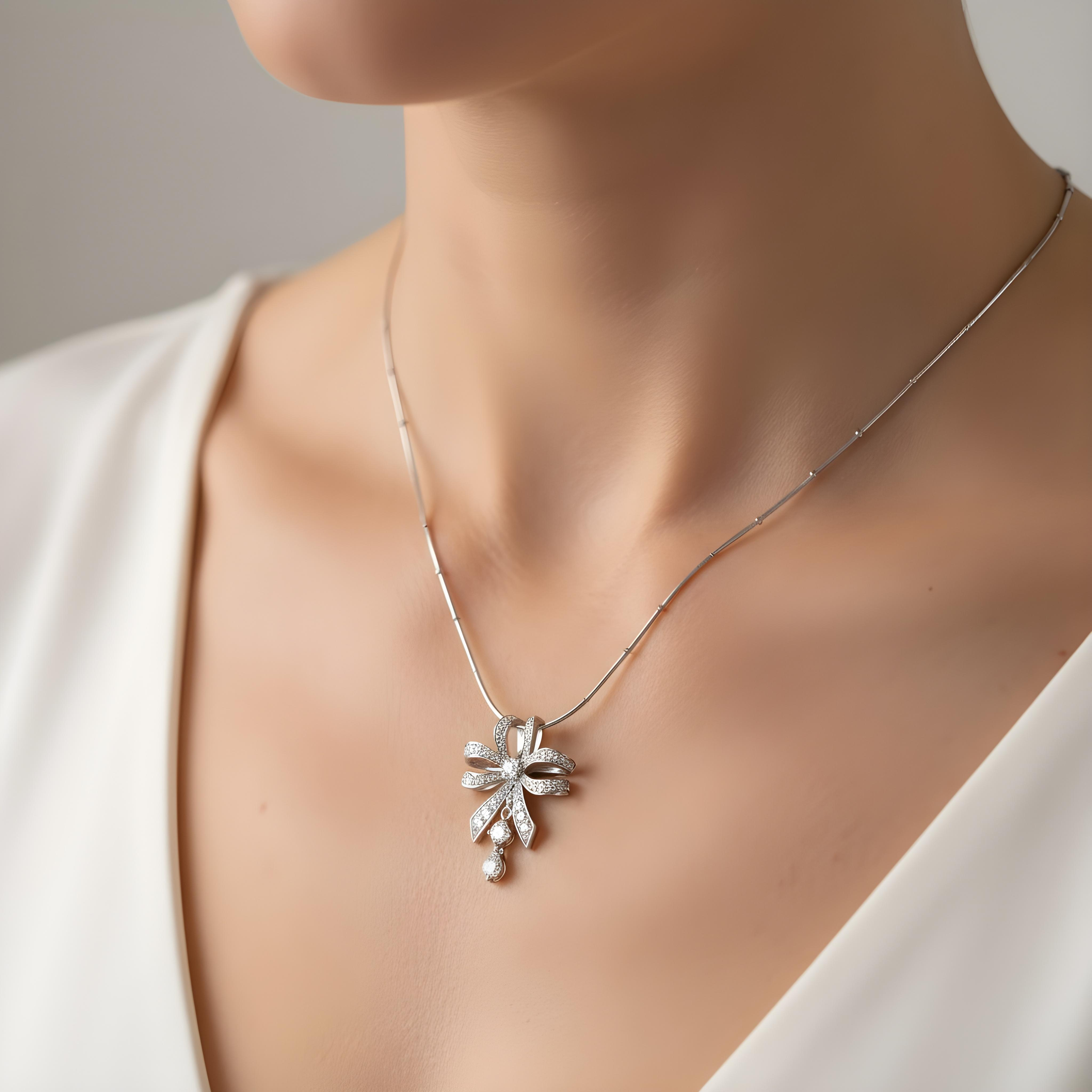 Graceful Ribbon Necklace