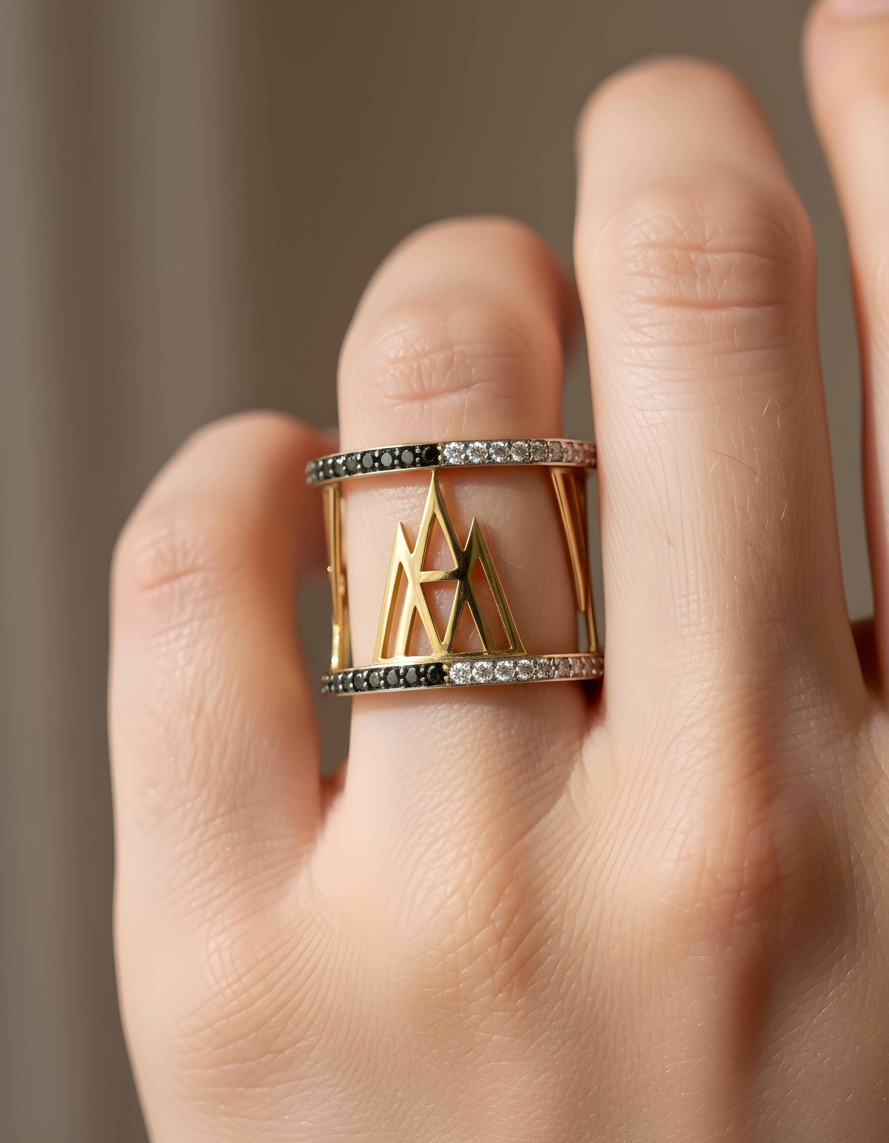 Royal Black & White Crown Ring