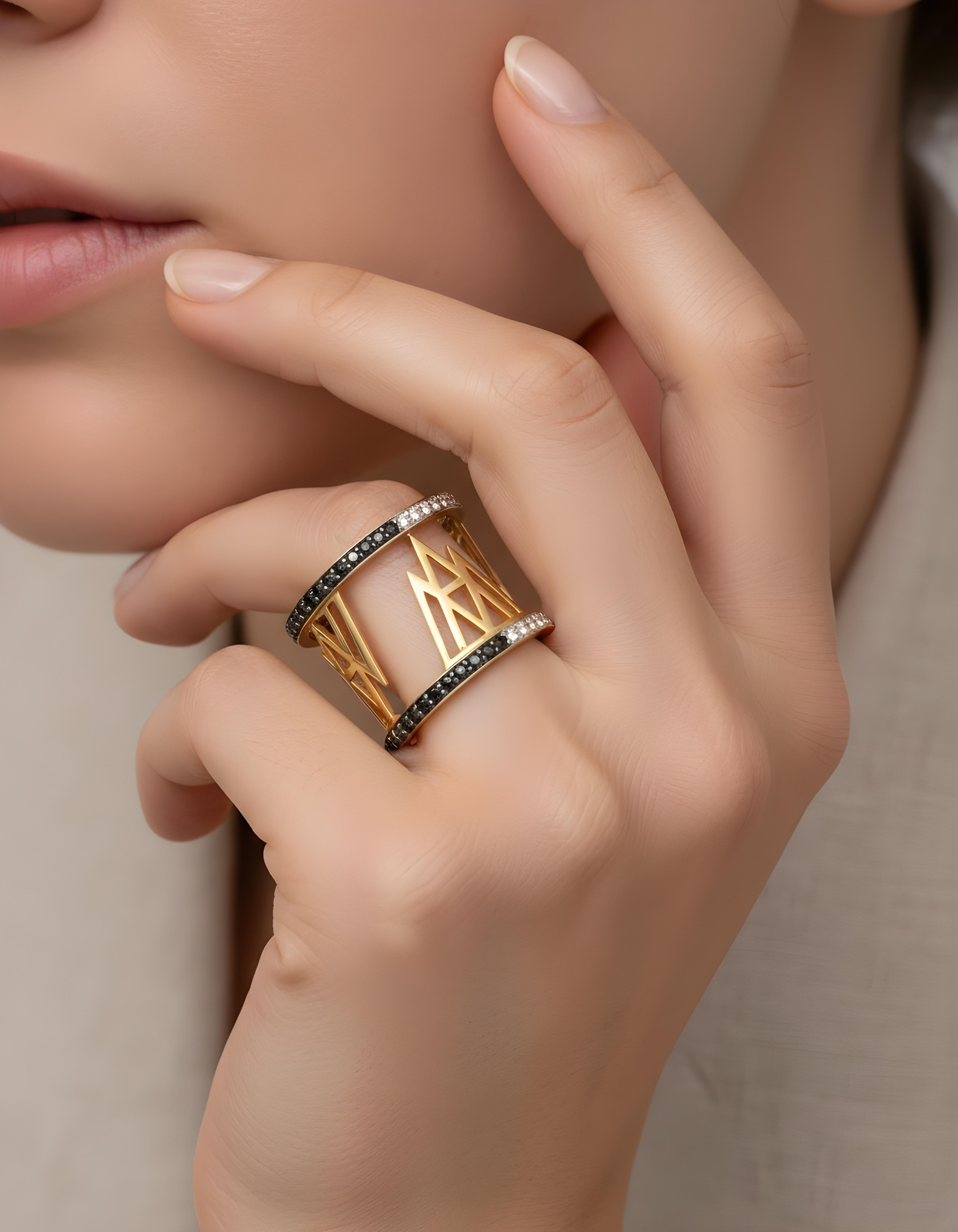 Royal Black & White Crown Ring