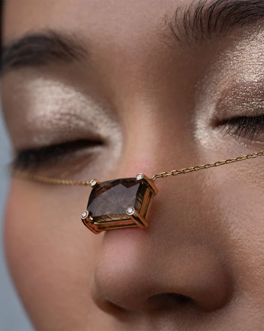 Mystique Smoky Necklace