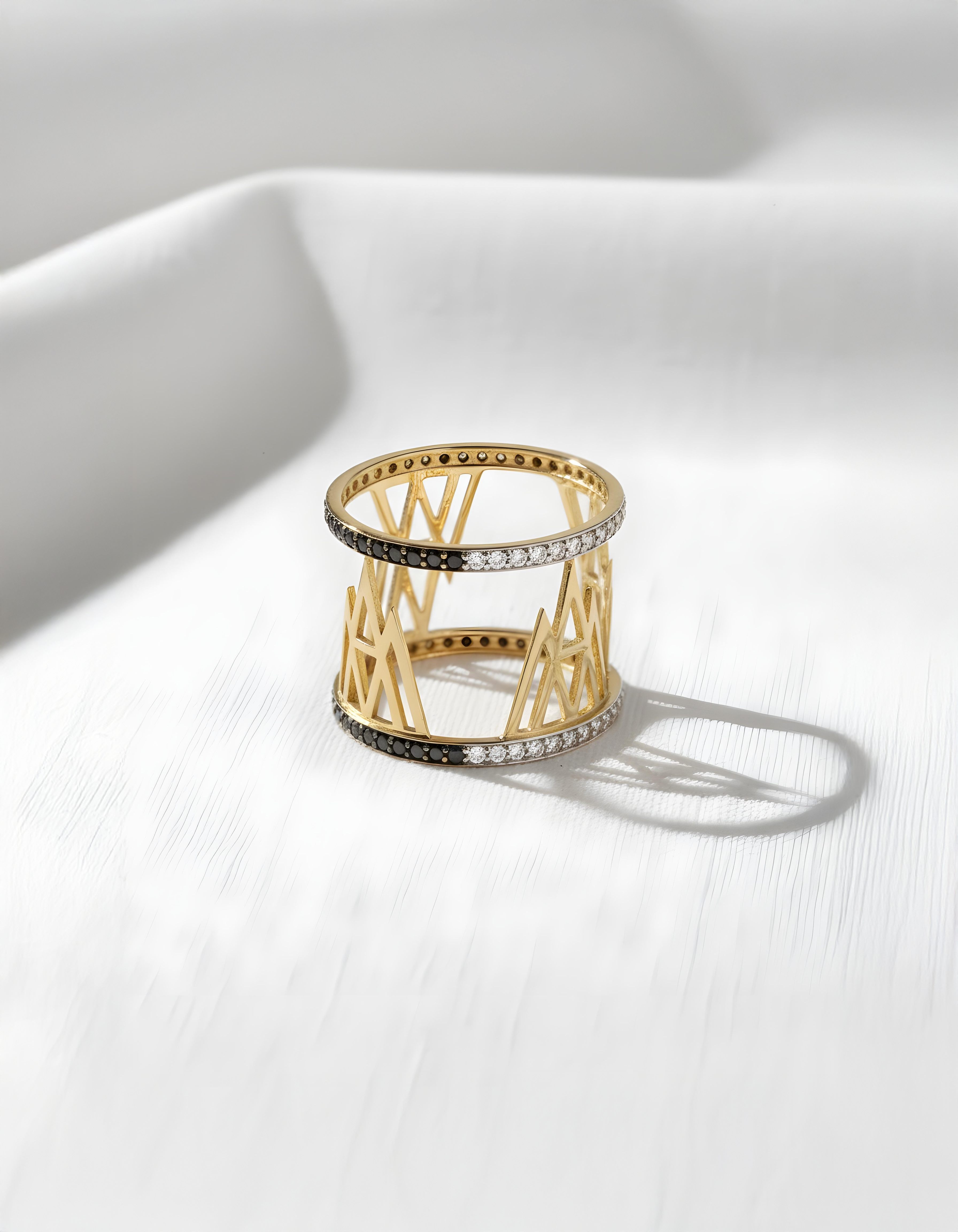 Royal Black & White Crown Ring